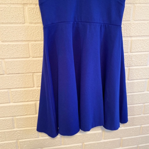 Blue Dress - Picture 8 of 12